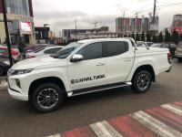 Подъемная крышка TopUp с дугами Mitsubishi L200 Doble Cab 2015+