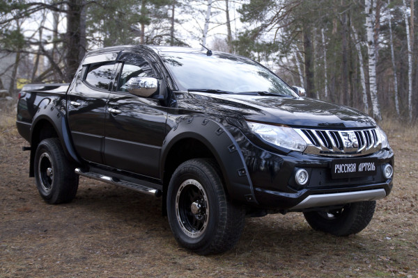 Расширители колёсных арок для Mitsubishi L200 2015-2018 (V дорестайлинг) вынос 60 мм